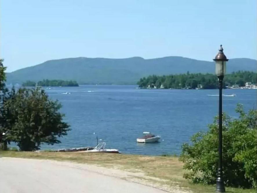 Topsides Bed & Breakfast Wolfeboro Exterior foto