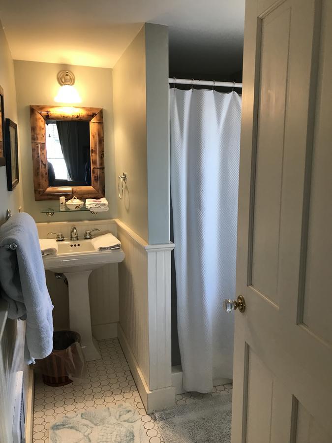 Topsides Bed & Breakfast Wolfeboro Exterior foto